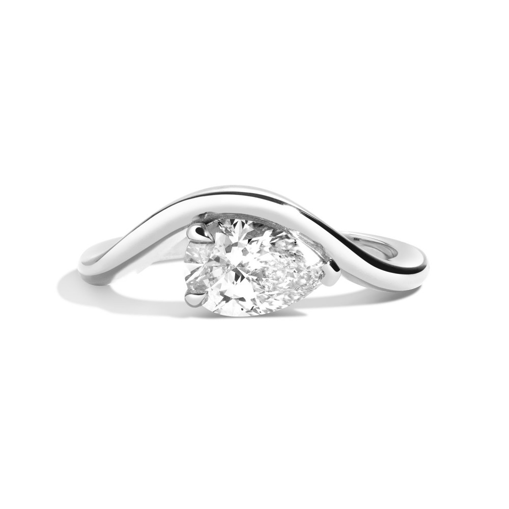 The Luxuro Pear Shaped Diamond Engagement Ring