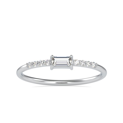 Beautiful Baguette Shaped Diamond Ring